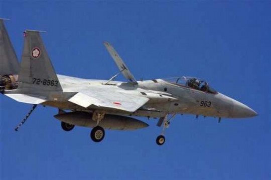 資料圖：日本自衛(wèi)隊F-15戰(zhàn)斗機(jī)。
