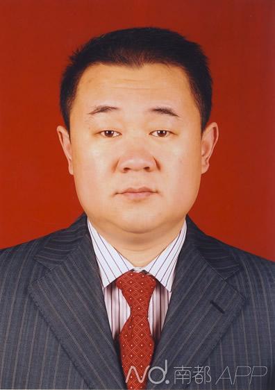 慶安副縣長(zhǎng)被曝學(xué)歷造假、妻子吃空餉 紀(jì)委介入