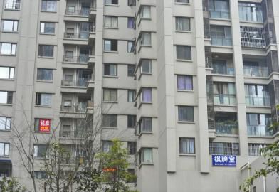 該小區(qū)的每個(gè)單元幾乎都開(kāi)有麻將館。