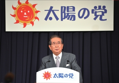 13日，日本東京，石原慎太郎召開新聞發(fā)布會，正式宣布新黨成立。圖/東方IC