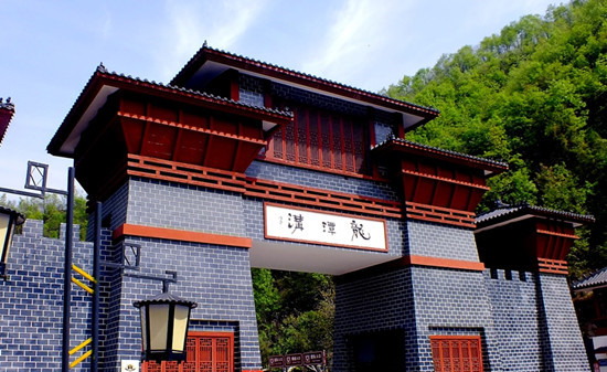 母親節(jié)，帶上爸媽去撒歡吧?。? uploadpic=