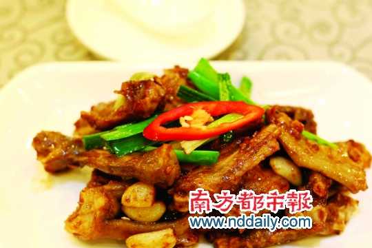 低，是實(shí)惠也是風(fēng)格俗 是喜劇也是味道
