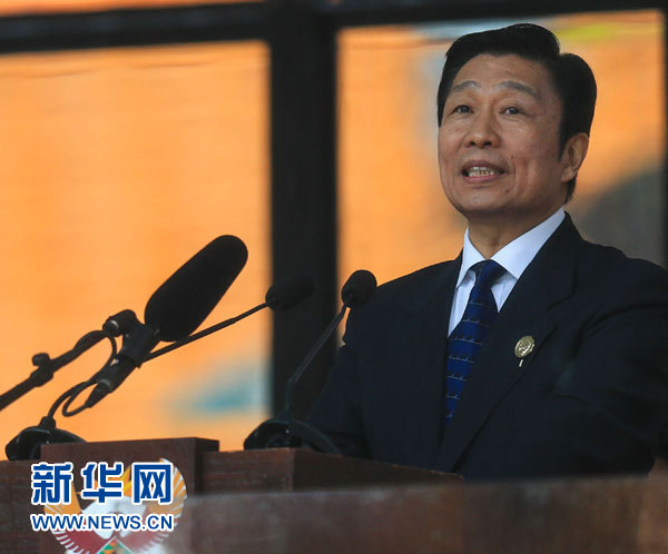 12月10日，國(guó)家副主席李源潮在南非約翰內(nèi)斯堡出席南非政府為前總統(tǒng)曼德拉舉行大型官方追悼活動(dòng)并致辭。