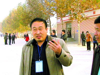張偉生前照片。胡恩來攝
