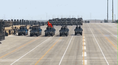 日本網(wǎng)友第一次看中國建軍節(jié)閱兵直播 啥反應(yīng)？