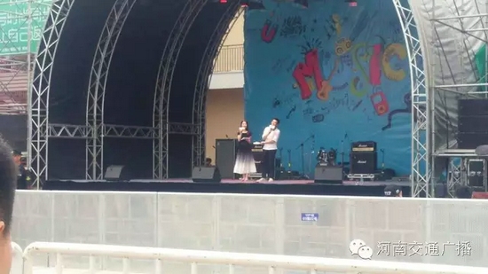 河南交通廣播主持人佳音、彎彎、朱浩都登上了優(yōu)放舞臺，優(yōu)放，交廣在這里！