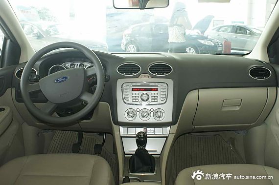 ?？怂箖蓭?jīng)典1.8MT 時(shí)尚型