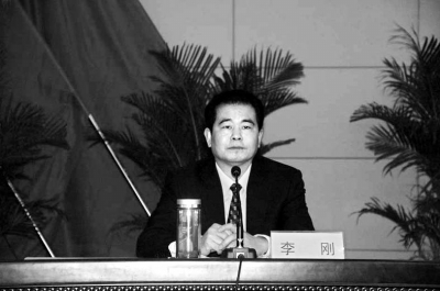 濮陽(yáng)市委常委、市委政法委書記李剛