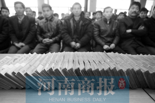 打擊拖欠農(nóng)民工工資，鄭州今年又出狠招（資料圖）河南商報(bào)記者 王春勝/攝