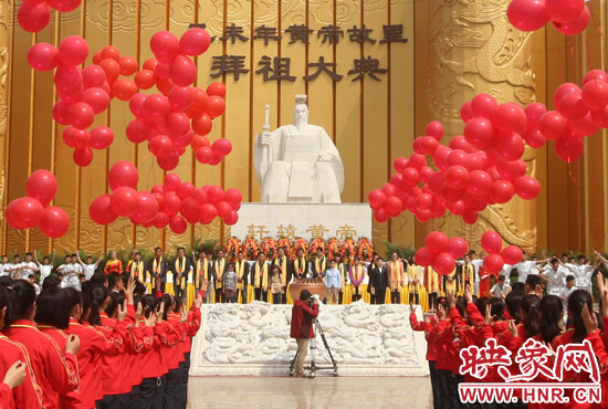 4月20日，乙未年黃帝故里拜祖大典進(jìn)行了彩排。
