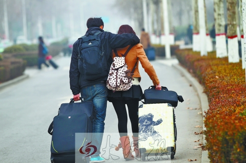 迫不及待地渴盼開學、想念學校，很大程度是因為身邊又有了你的身影相伴。