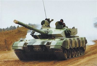 陸軍99改主戰(zhàn)坦克。
