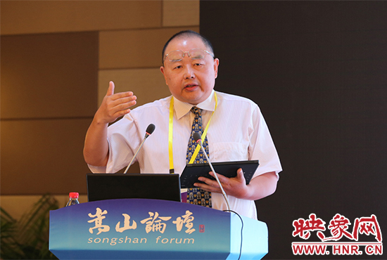 清華大學國學院副院長劉東演講。
