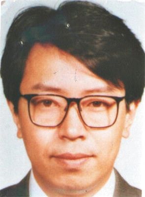 姚耿 現(xiàn)年53歲，外逃前任云南省五礦化工進出口（集團）公司上海浦東分公司經(jīng)理