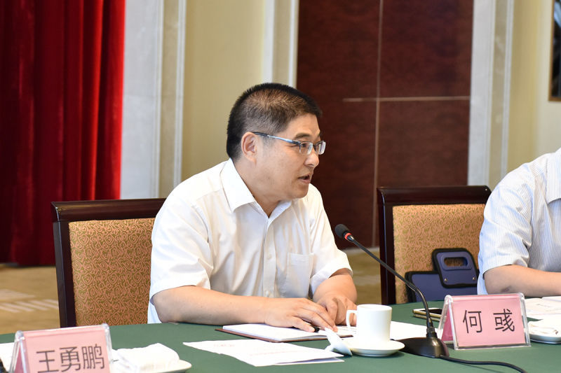 省委宣傳部副部長、省委網(wǎng)信辦主任何彧
