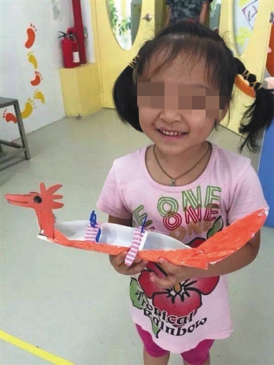 深圳5歲女孩羅一笑患上白血病，在深圳市兒童醫(yī)院救治。網(wǎng)絡(luò)截圖