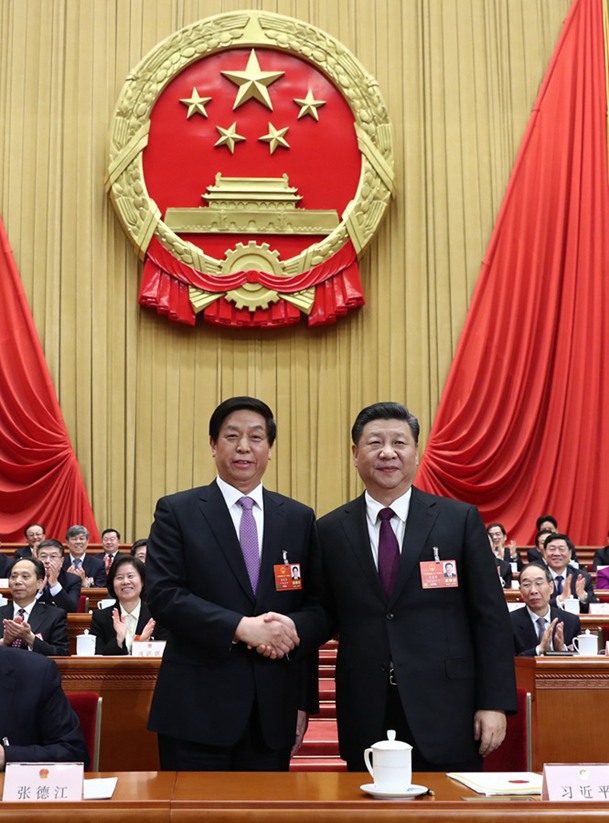 習(xí)近平當(dāng)選國家主席、中央軍委主席