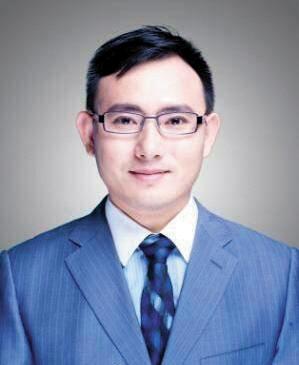 “千萬(wàn)律師”當(dāng)法官：錢(qián)賺到一定程度沒(méi)太大意義