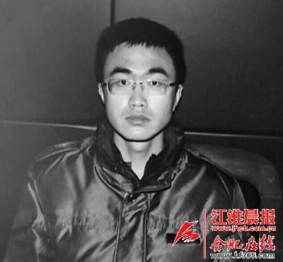 阿輝照片。（當(dāng)?shù)鼐教峁? uploadpic=