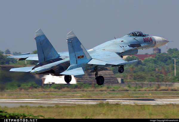 　　資料圖：越南空軍蘇-27SK戰(zhàn)機。