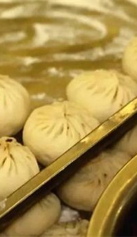 煎出來(lái)的包子煨出來(lái)的湯，吃起來(lái)是有些不一樣