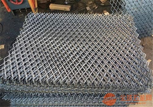 山东钢板网生产工艺 山东钢板网不易变形 钢板网优质厂家
